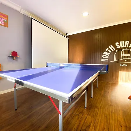 North Surf House 호스텔 기욘