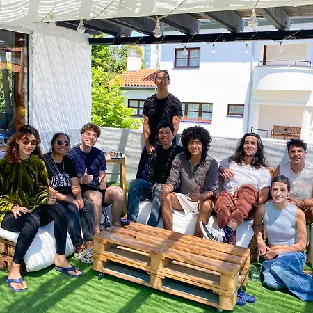 North Surf House 기욘