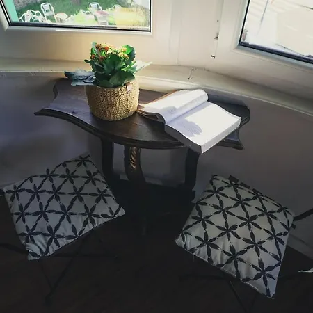 North Surf House Hostal *