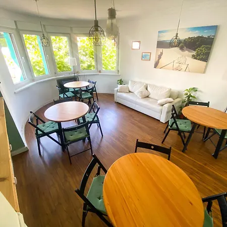 North Surf House Hostel Gijon