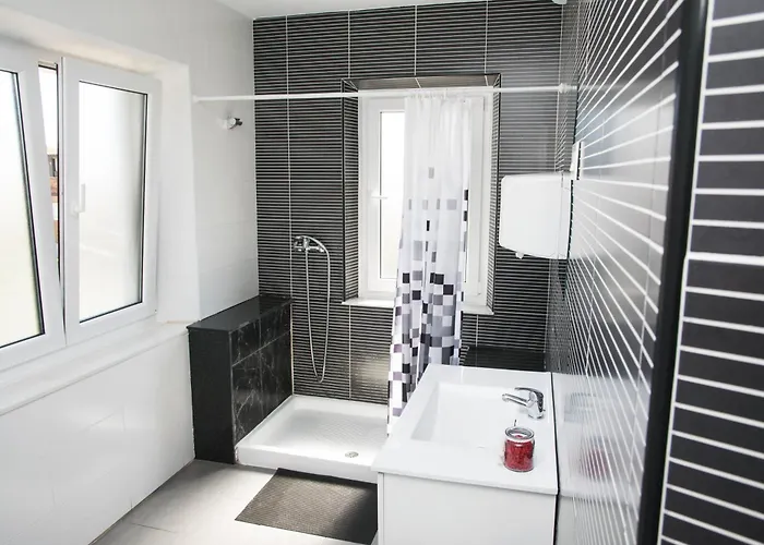 Hostel North Surf House Gijón